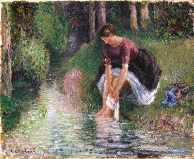 Donna che si lava i piedi in un ruscello da Camille Jacob Pissarro